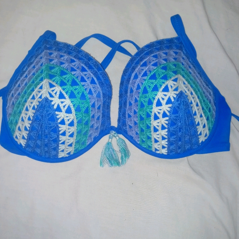 Bathing suit